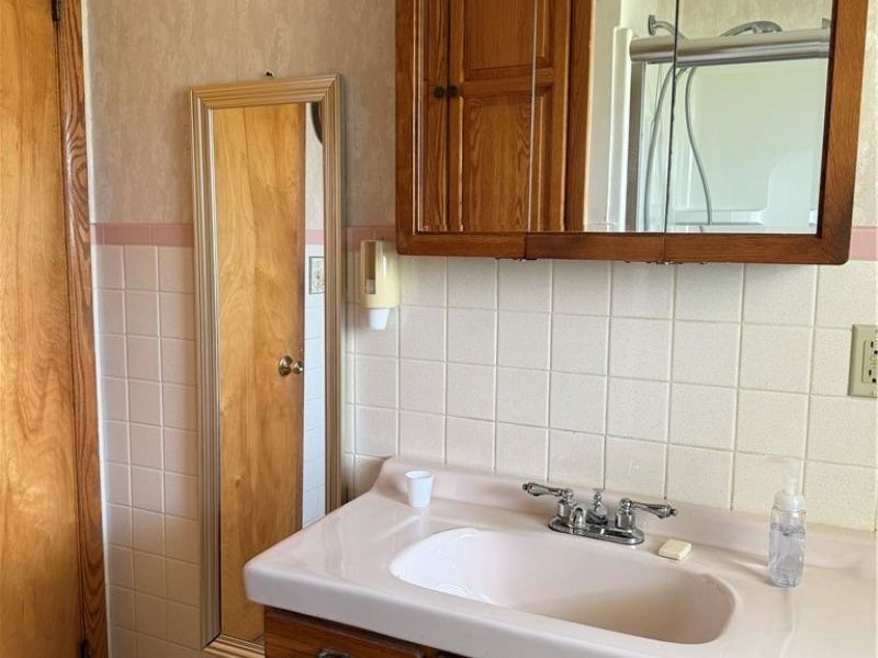 211 Green Street, Woodsfield, OH 43793 Photo 21