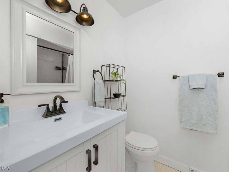 2888 Pease Drive, Unit 209, Rocky River, OH 44116 Photo 30