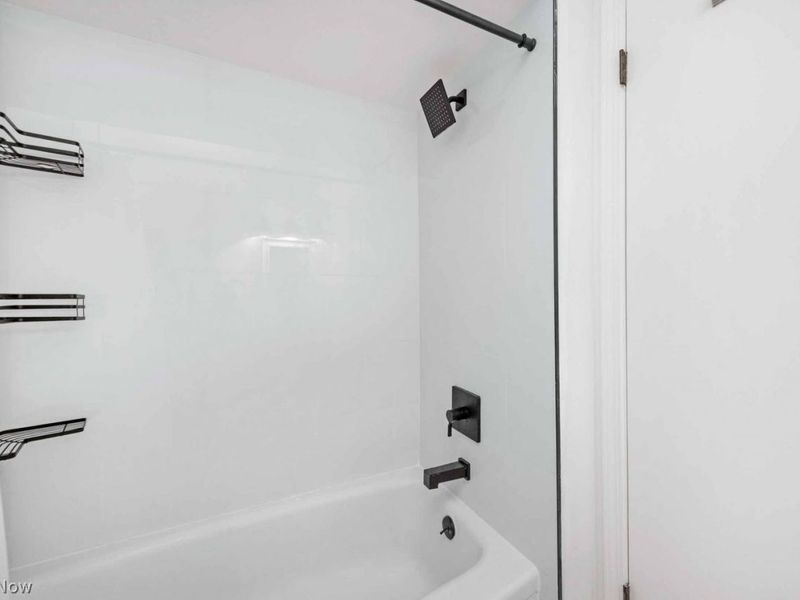 2888 Pease Drive, Unit 209, Rocky River, OH 44116 Photo 31