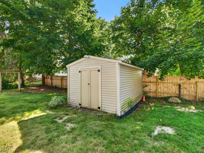 114 S Leavitt Road S, Amherst, OH 44001 Photo 41