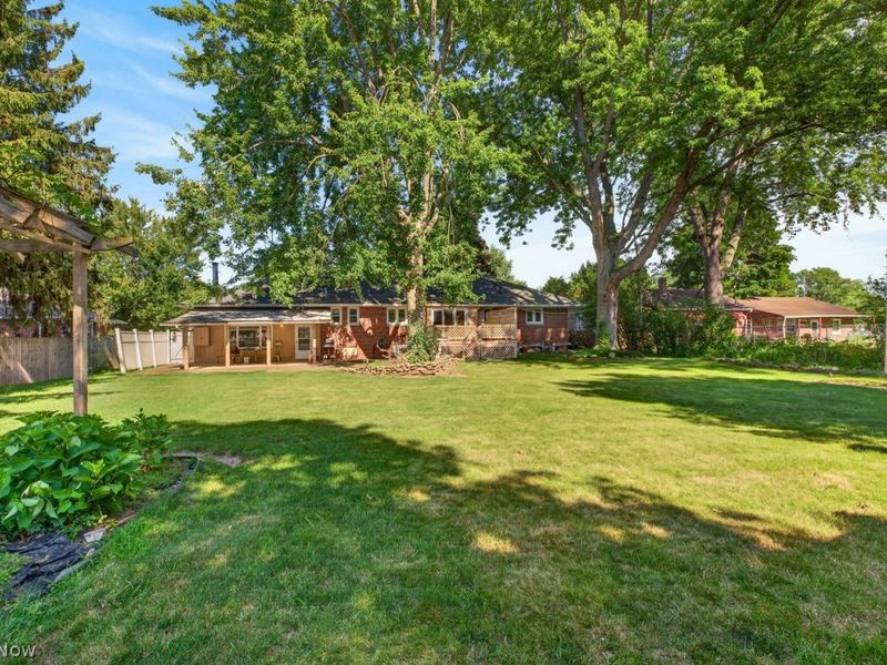 114 S Leavitt Road S, Amherst, OH 44001 Photo 44