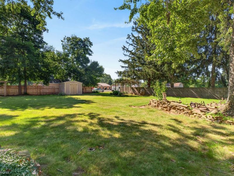 114 S Leavitt Road S, Amherst, OH 44001 Photo 47