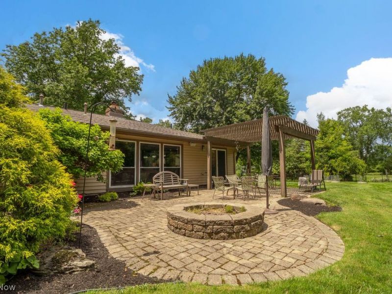 2827 Medfield Road, Pepper Pike, OH 44124 Photo 41
