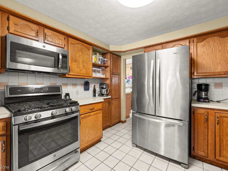 113 29th Street NW, Barberton, OH 44203 Photo 11