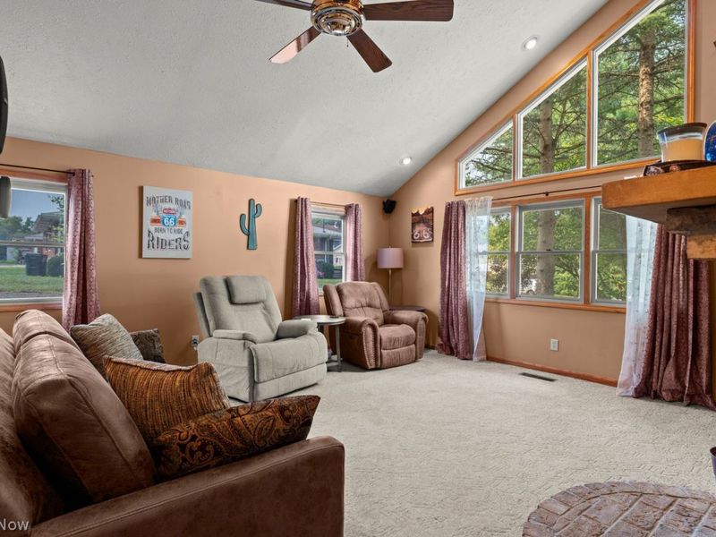 113 29th Street NW, Barberton, OH 44203 Photo 8