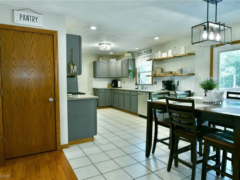 4895 Woodrow Avenue NW, Warren, OH 44483 Photo 16