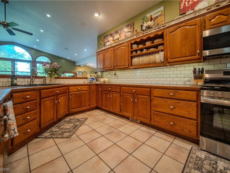 6549 Waterloo Road, Atwater, OH 44201 Photo 21
