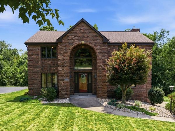 271 Clare Drive, Canonsburg, PA 15317