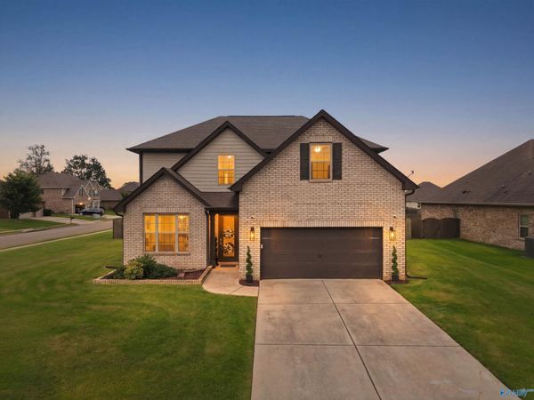 121 Colony Cove Drive, Meridianville, AL 35759