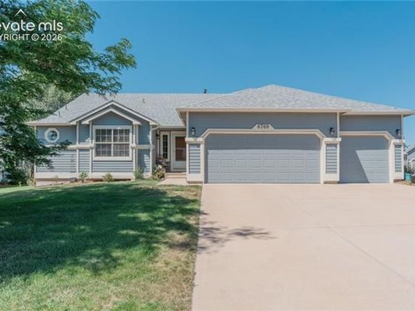 6769 Showhorse Court, Colorado Springs, CO 80922