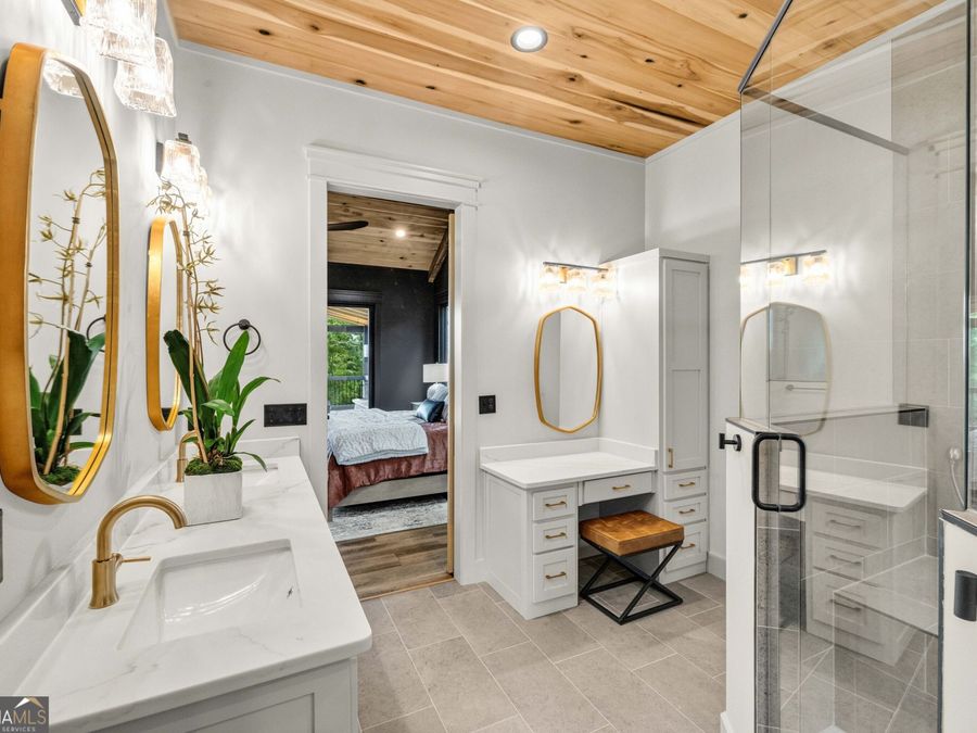Property Image 106