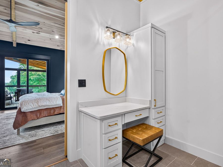 Property Image 108