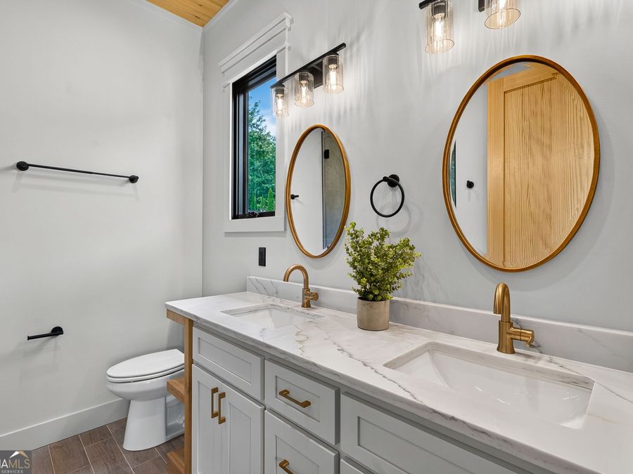 Property Image 113