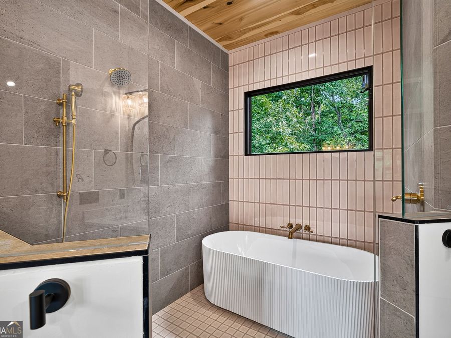 Property Image 117