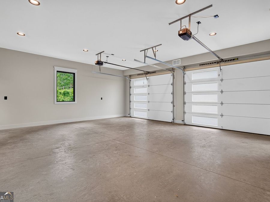 Property Image 180