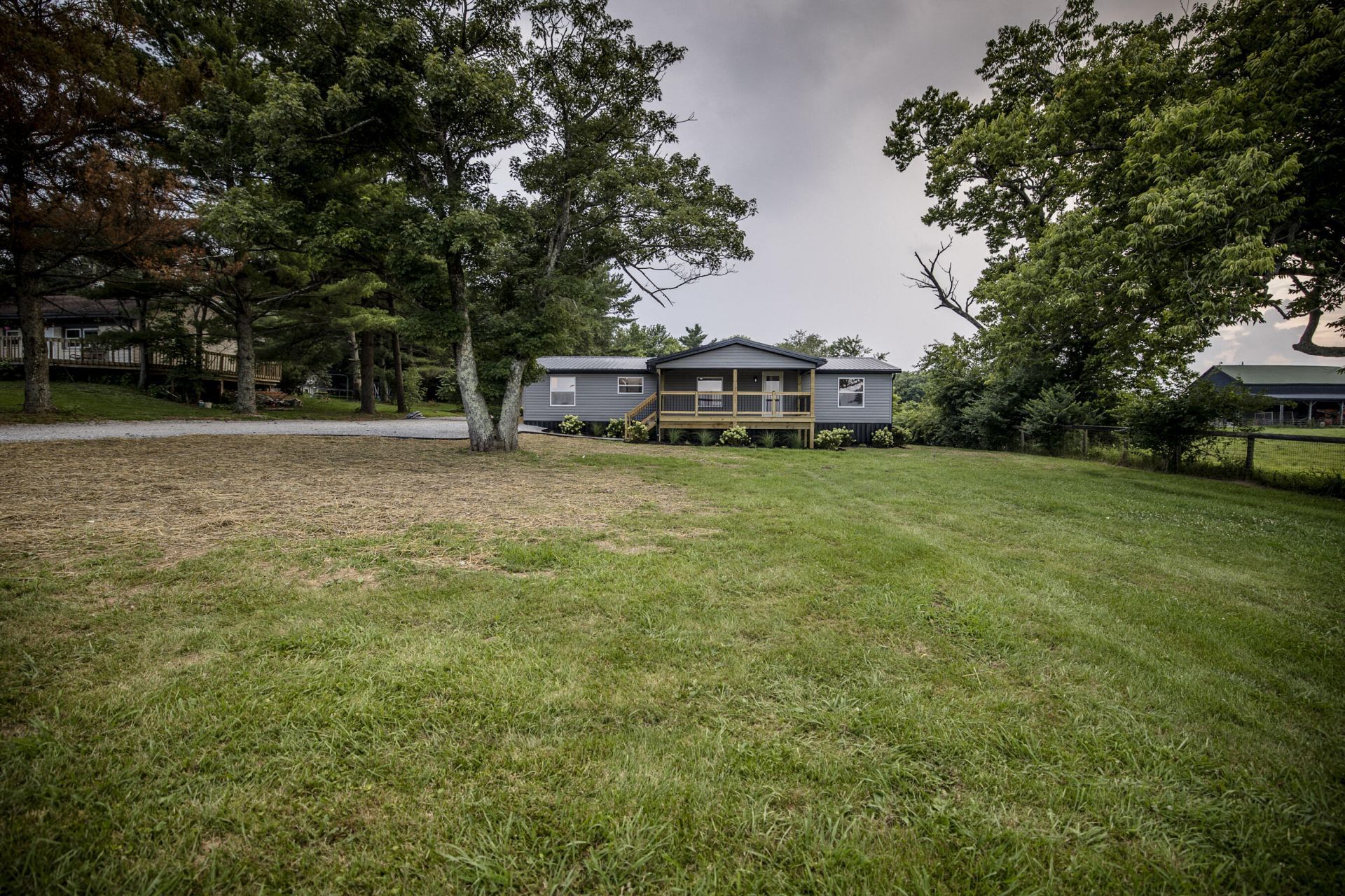 809 Hill Road, Paris, KY 40361 Main Photo