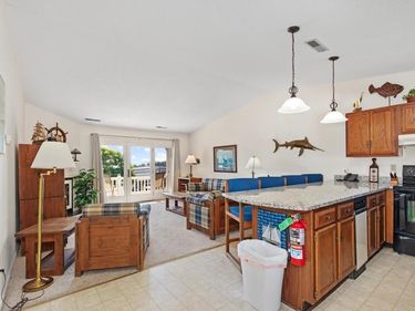 108 Green Turtle Bay Drive, Grand Rivers, KY 42045