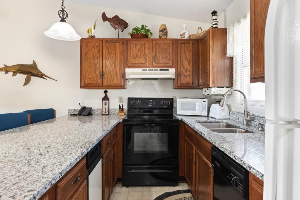 108 Green Turtle Bay Drive, Grand Rivers, KY 42045 Main Photo