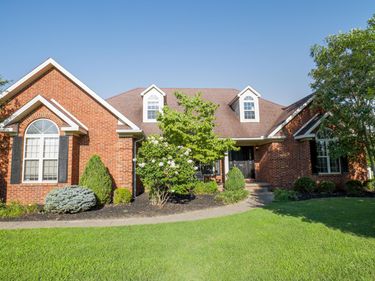 965 E Count Fleet Circle, Danville, KY 40422