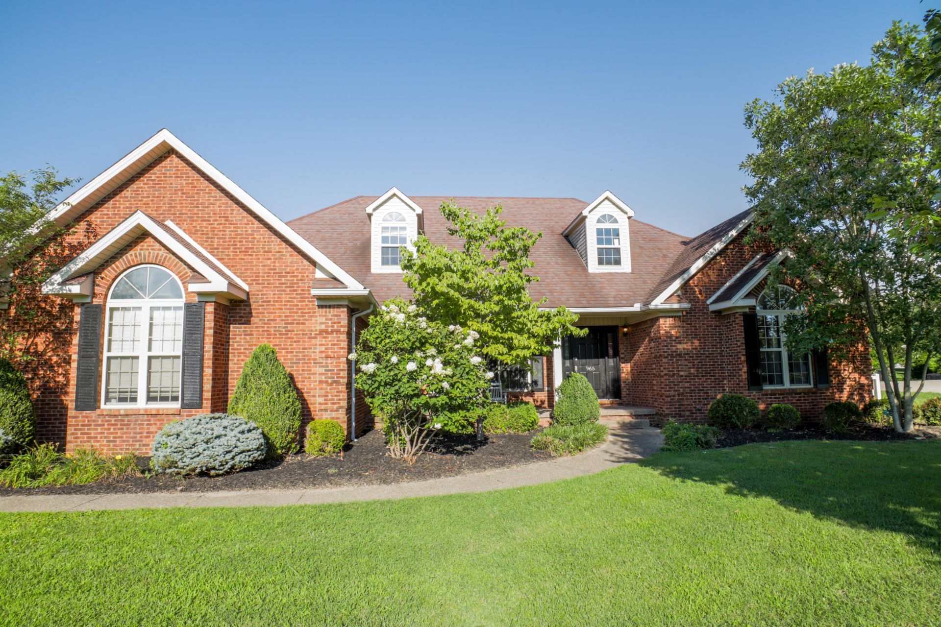 965 E Count Fleet Circle, Danville, KY 40422 Main Photo