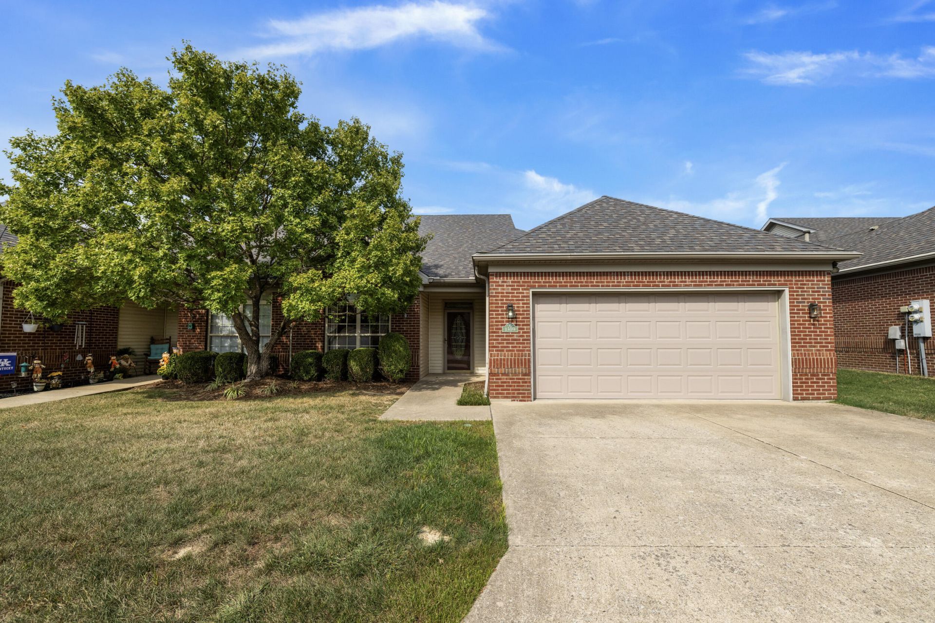 1309 Bent Willow Lane, Louisville, KY 40214