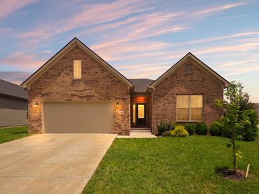 100 Little Leaf Drive, Nicholasville, KY 40356