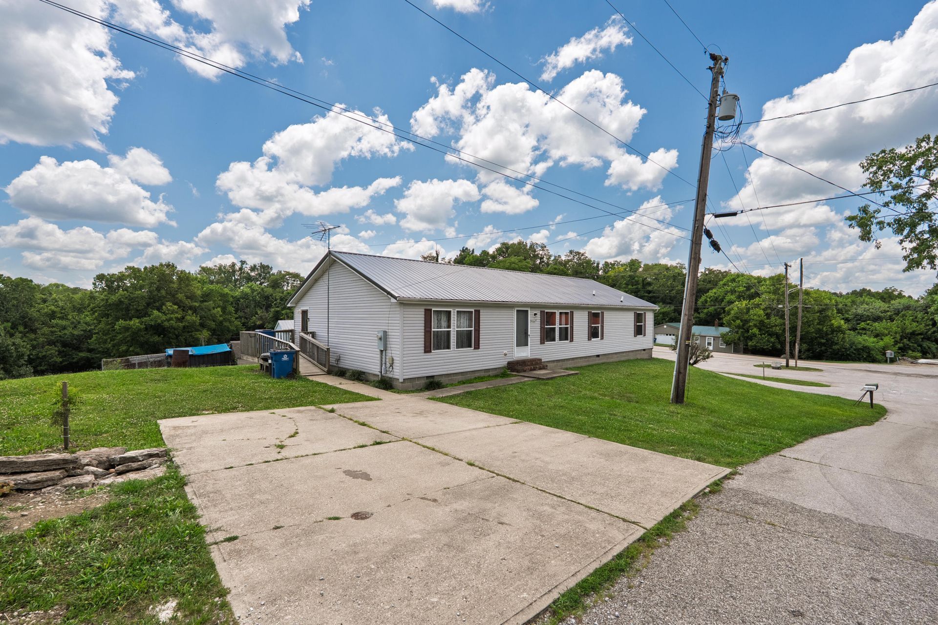 225 Church Street, Corinth, KY 41010 Main Photo