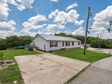 225 Church Street, Corinth, KY 41010