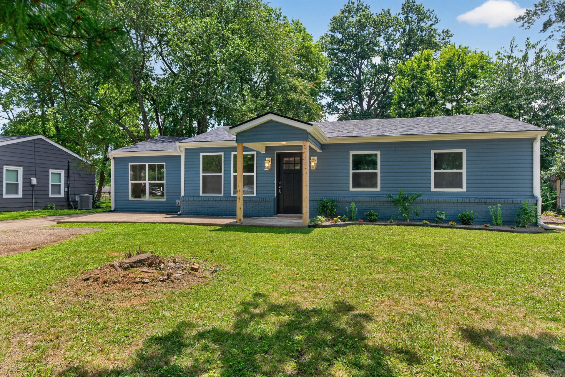 2318 Allen Drive, Lexington, KY 40505 Main Photo