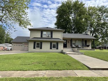 1333 Cherry Drive, Mayfield, KY 42066