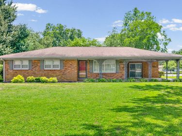 301 Donna Drive, Hopkinsville, KY 42240