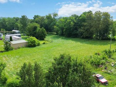 8 Daniels Drive, Eubank, KY 42567
