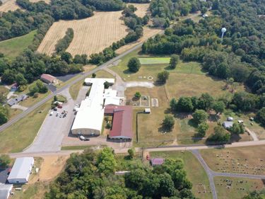 6775 Kentucky 440 , Hickory, KY 42051