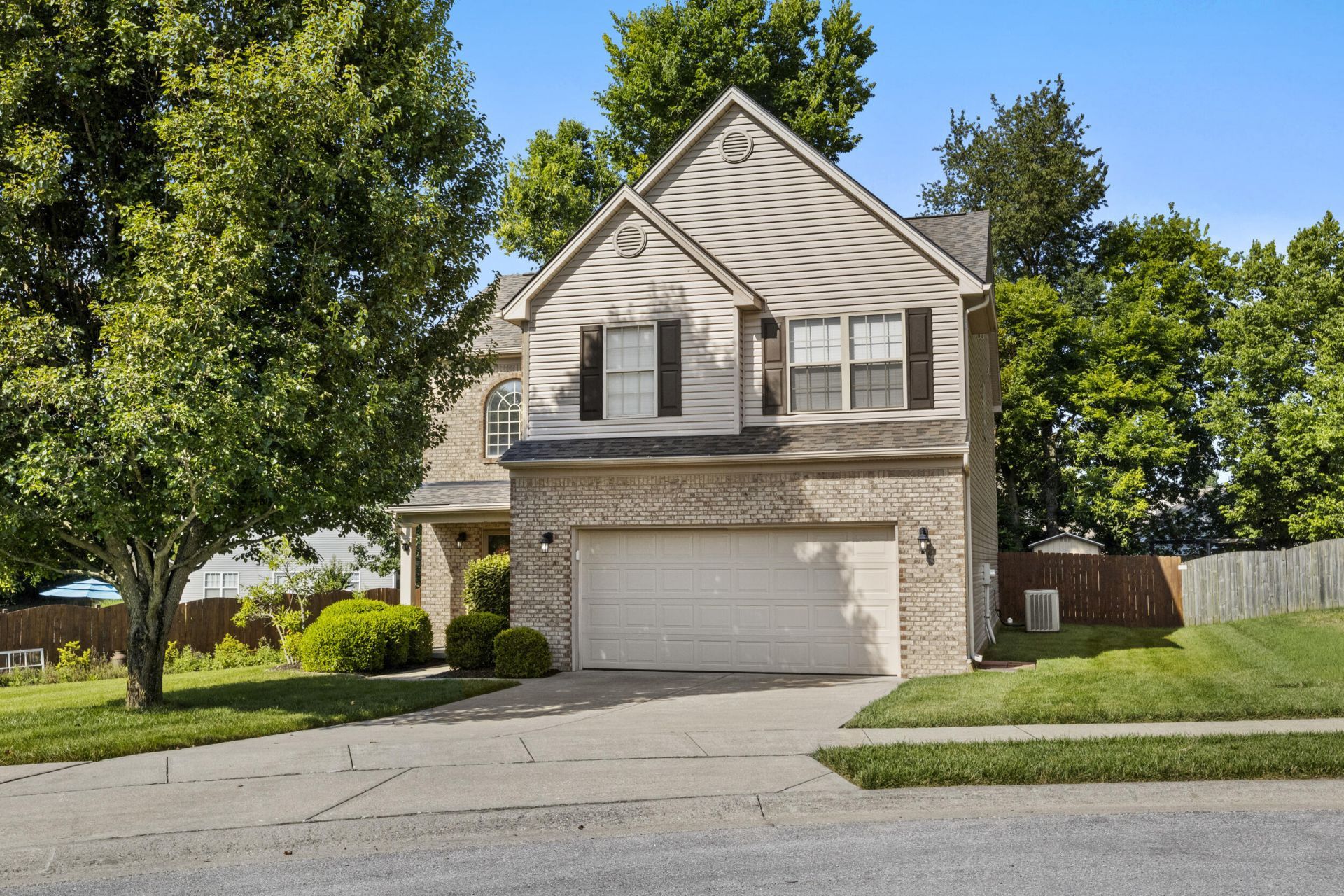 189 Whitman Way, Georgetown, KY 40324 Main Photo