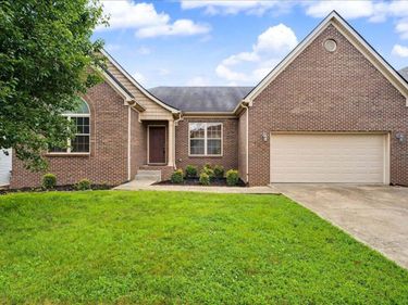 404 Manitoba Lane, Lexington, KY 40515