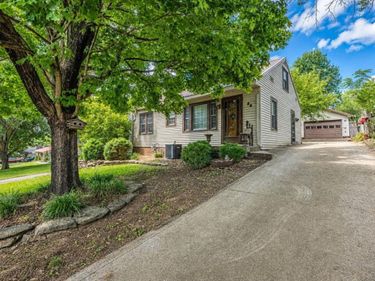 64 Horseshoe Drive, Paris, KY 40361
