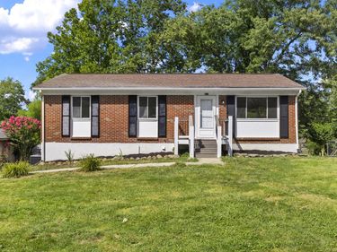 106 Redwood Drive, Frankfort, KY 40601