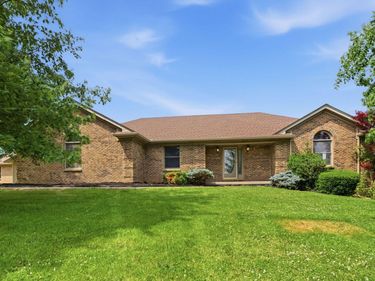 716 Smith Martin Lane, Cynthiana, KY 41031