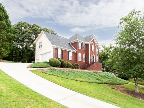 2436 Sky Valley Drive, Dacula, GA 30019