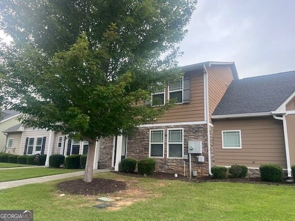 6165 Garden Circle, Douglasville, GA 30135