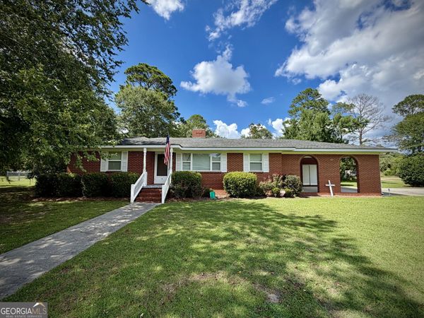 1619 Woodrow Avenue, Dublin, GA 31021