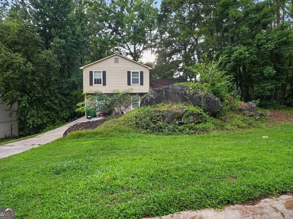 3040 Orbit Circle, Ellenwood, GA 30294