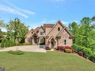 4621 QUAIL Court, Flowery Branch, GA 30542
