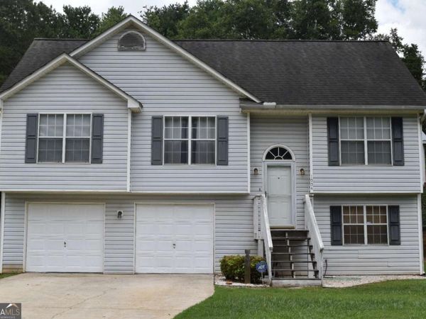 1004 Bridle Creek Drive, Flowery Branch, GA 30542