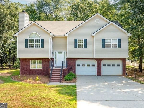 544 Academy Woods Drive, Jefferson, GA 30549