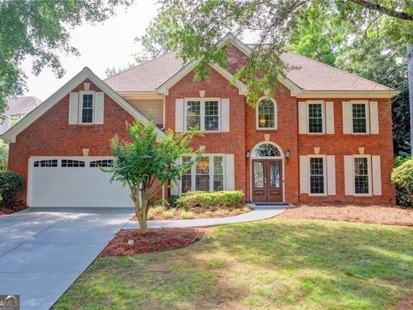 315 Willow Crescent Way, Johns Creek, GA 30022