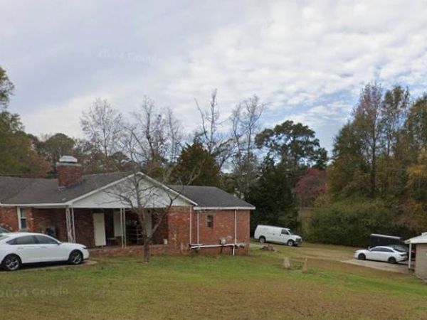 3740 35th Street SW, Lanett, AL 36863