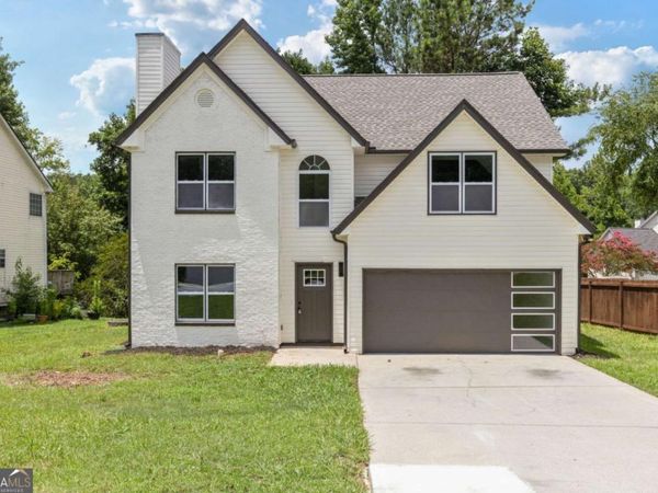 140 Winncastle Drive, Lawrenceville, GA 30044