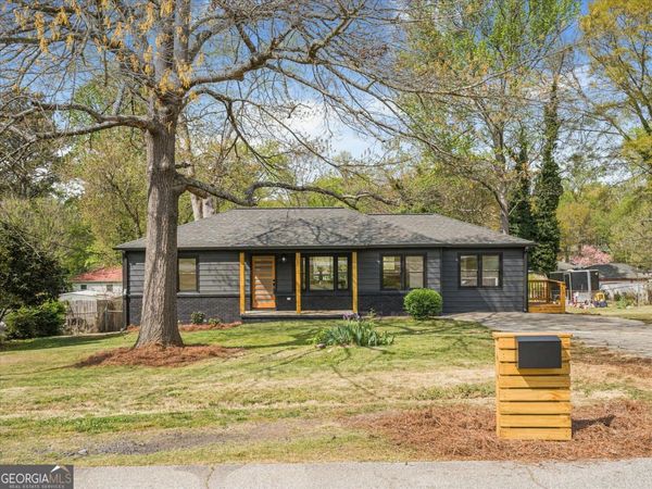 960 Pine Forest Drive SW, Mableton, GA 30126
