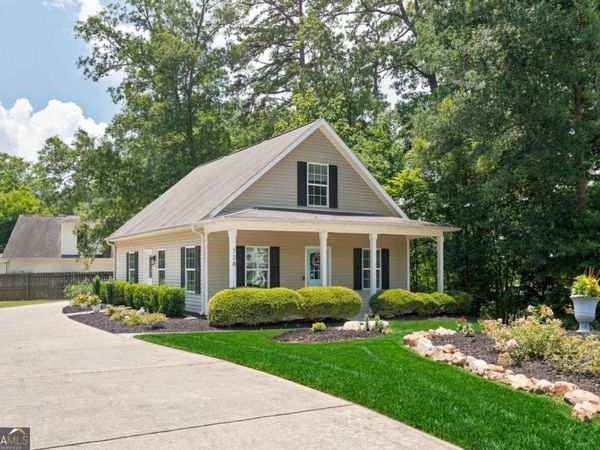 728 Skyview Drive NE, Marietta, GA 30060